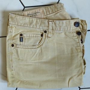 Abercrombie and Fitch Khaki 36 x 32